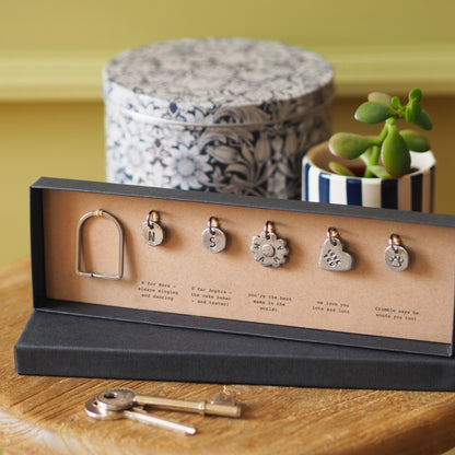 Personalised 'Mama' Flower Charms Keyring