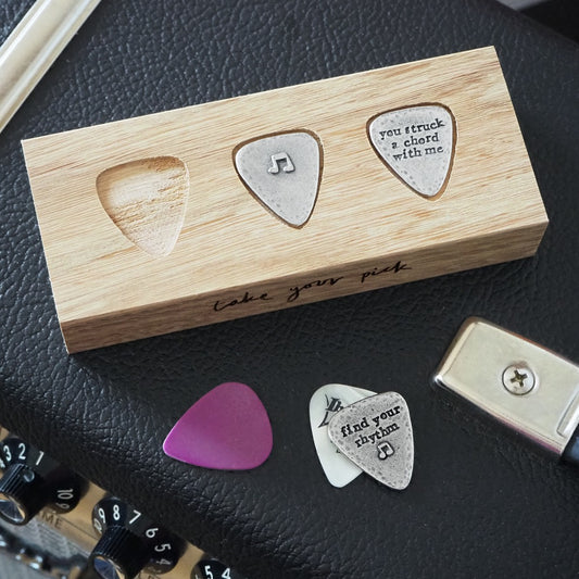 'Take Your Pick' Guitar Plectrum Set